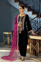 QN1115 -WINTER Velvet Embroidered with Embroidered duppatta Winter Collection