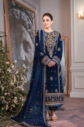 QN607-WINTER Embroidered Velvet Three piece With Embridered Chiffon Duppatta