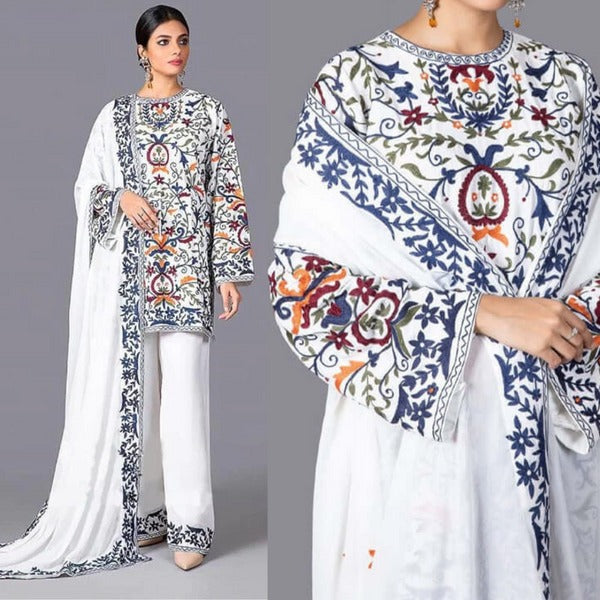 QN208 Embroidered Summer 3pc Lawn dress with embroidered Chifoon Dupatta - Qirat Noman