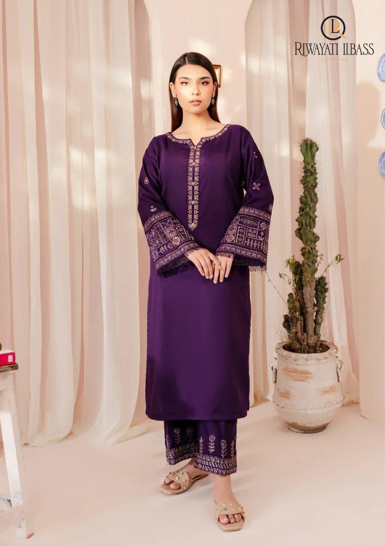 QN802 Winter 2PCs Dhanak Embroidered Dress With Dhanak Trouser - Qirat Noman