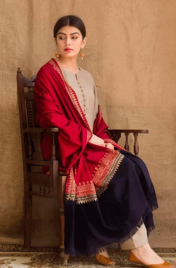 QN545 WINTER 3PC khaddar suit with Embroidered Shawll - Qirat Noman