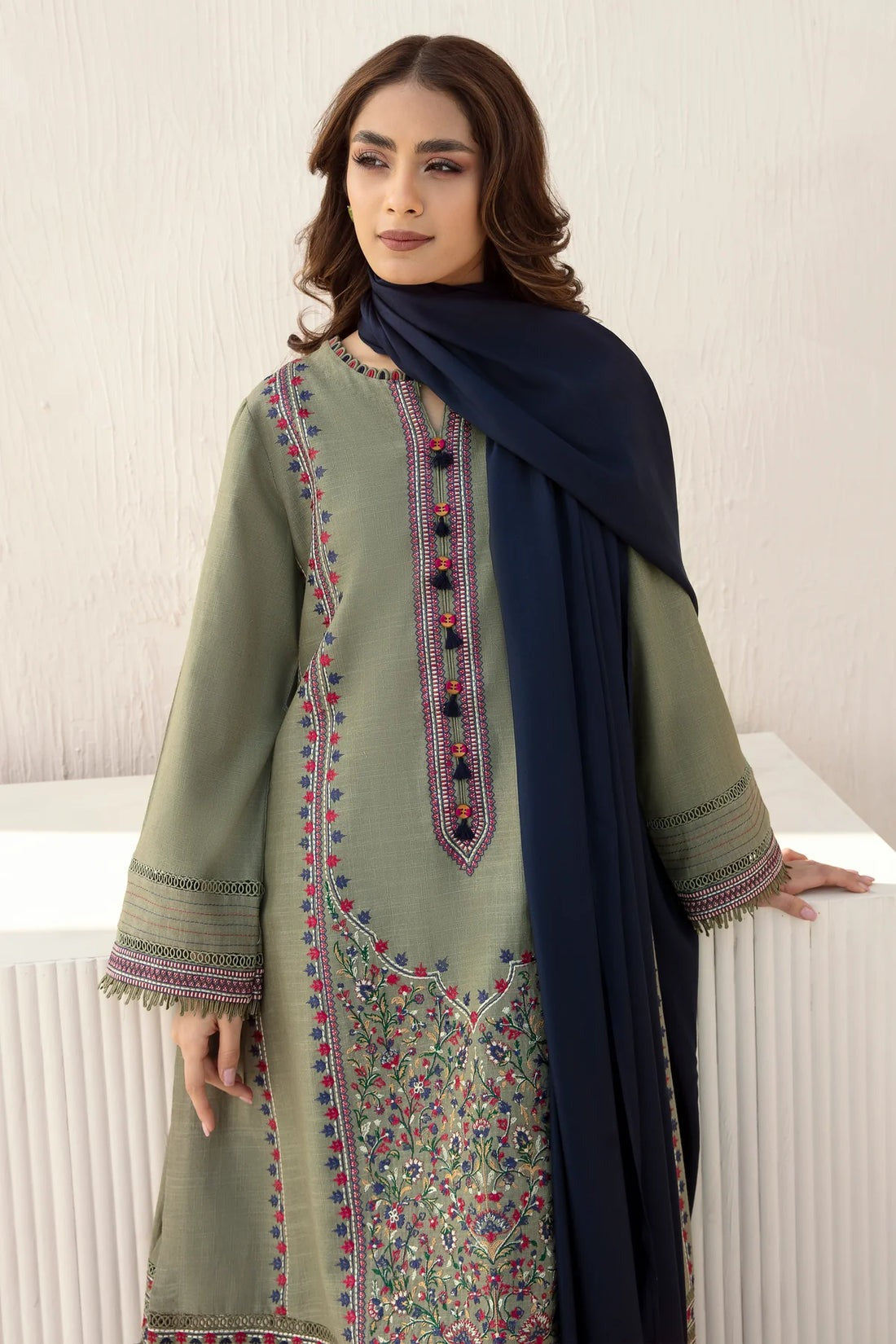 QN550 3pc Winter Embroidered khaddar Shirt With Bumble Wool Shawll - Qirat Noman