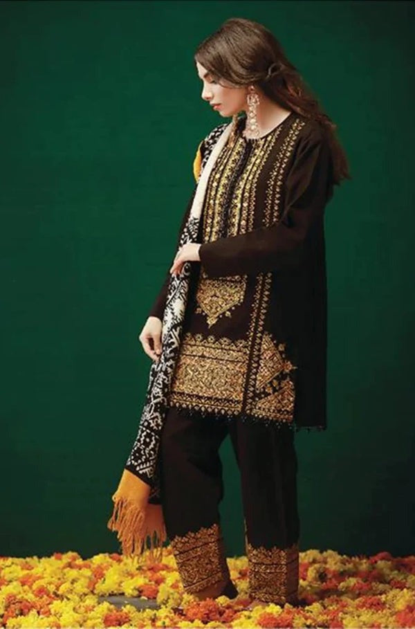 QN424 WINTER UNSTITCHED 3PC Khaddar Embroidered Suit with Printed Wool Shawll - Qirat Noman