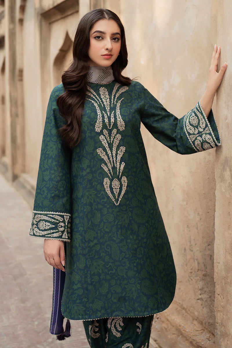 QN833 WINTER 3PC wool karndi Printed - Qirat Noman