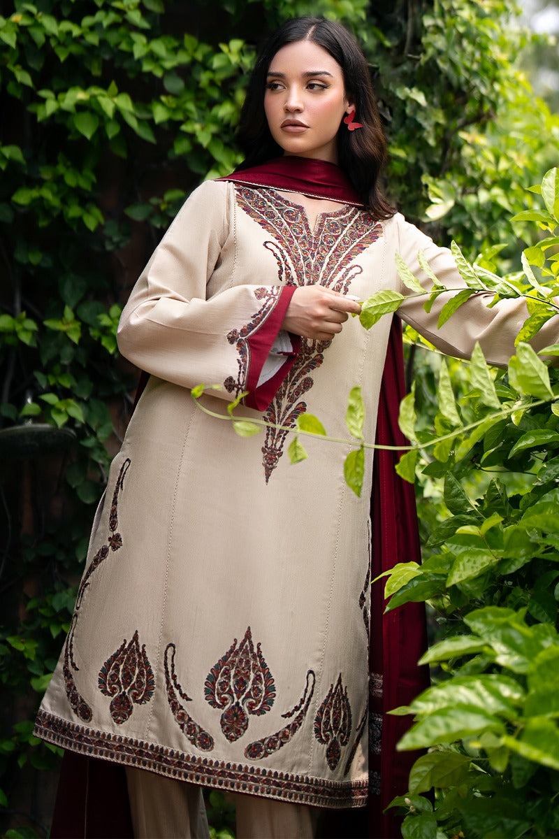 QN817 Winter 3PC Dhannak Embroidered suit with Printed Shawll - Qirat Noman