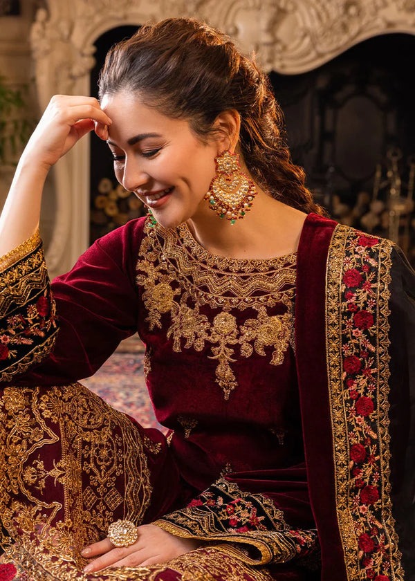 QN556 Velvet Winter Embroidered 3 Piece Dress With Organza embroidered Dopata - Qirat Noman