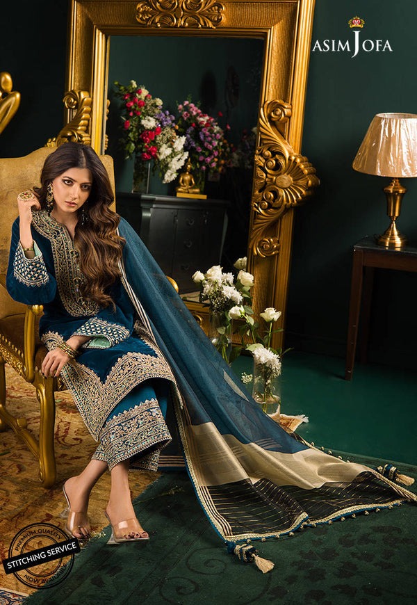 QN414 WINTER Heavy Embroidered Velvet Dress with Silk Trouser - Qirat Noman