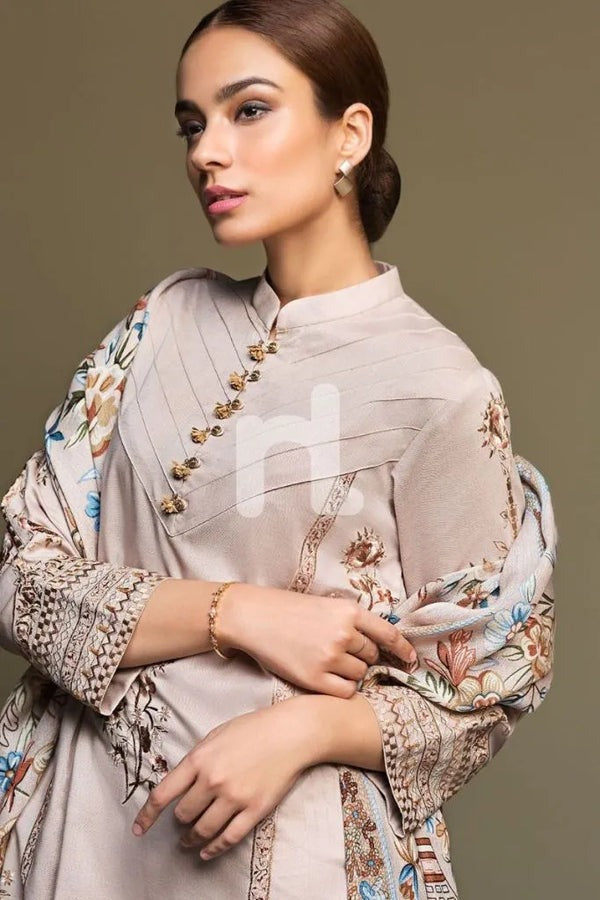 QN589 WINTER 3PC Dhannak Embroidered suit with Printed Shawll - Qirat Noman