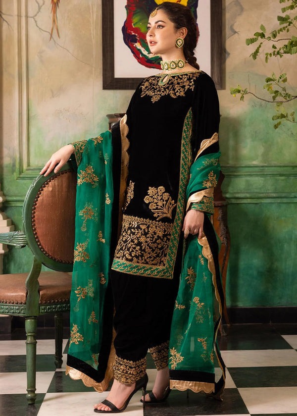 QN551 Velvet Winter Embroidered 3 Piece Dress With Organza embroidered Dopata - Qirat Noman