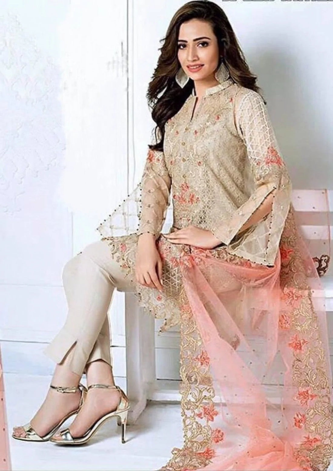 QN004 - Gul Ahmed Summer Embroided 3pc Lawn dress with embroidered Organza dupatta - Qirat Noman