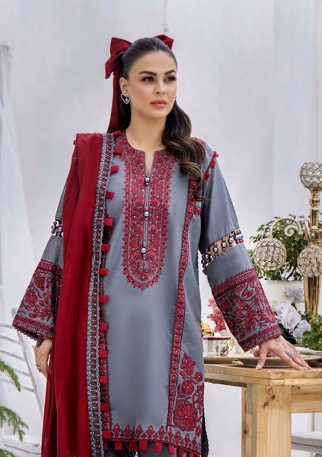 QN781-SUMMER 3PC Lawn Heavy Embroidered Shirt With Chffon Embroidered Dupatta - Qirat Noman