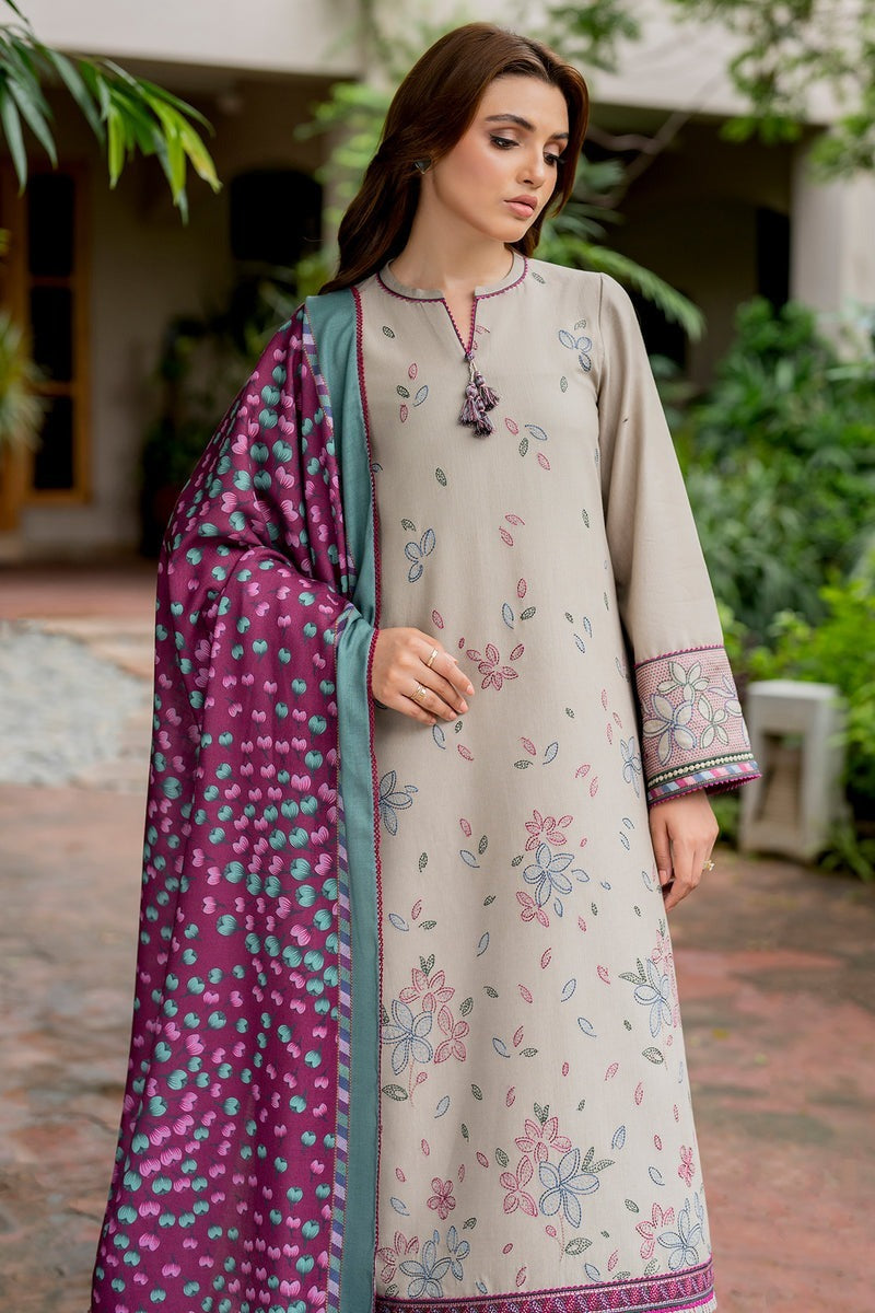 QN818 Winter 3PC Dhannak Embroidered suit with Printed Shawll - Qirat Noman