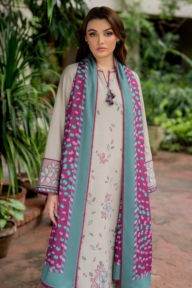 QN818 Winter 3PC Dhannak Embroidered suit with Printed Shawll - Qirat Noman